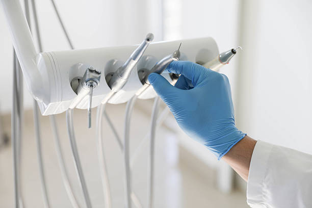 Professional Teeth Cleaning And Checkup technician working in Newport East, RI